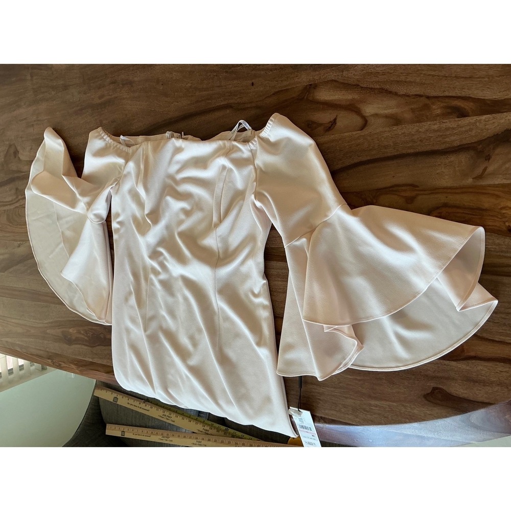 Calvin Klein Womens 10 Cream Off Shoulder Sheath Dress Bell Sleeve CD0B15DT NWT - Picture 10 of 13